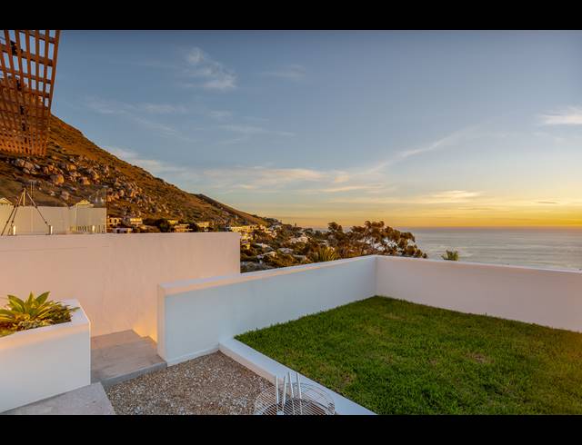 4 BEDROOM HOUSE TO LET IN LLANDUDNO